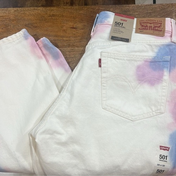 NWT Levi's 501 White Jeans Button Fly High Rise - Picture 7 of 10